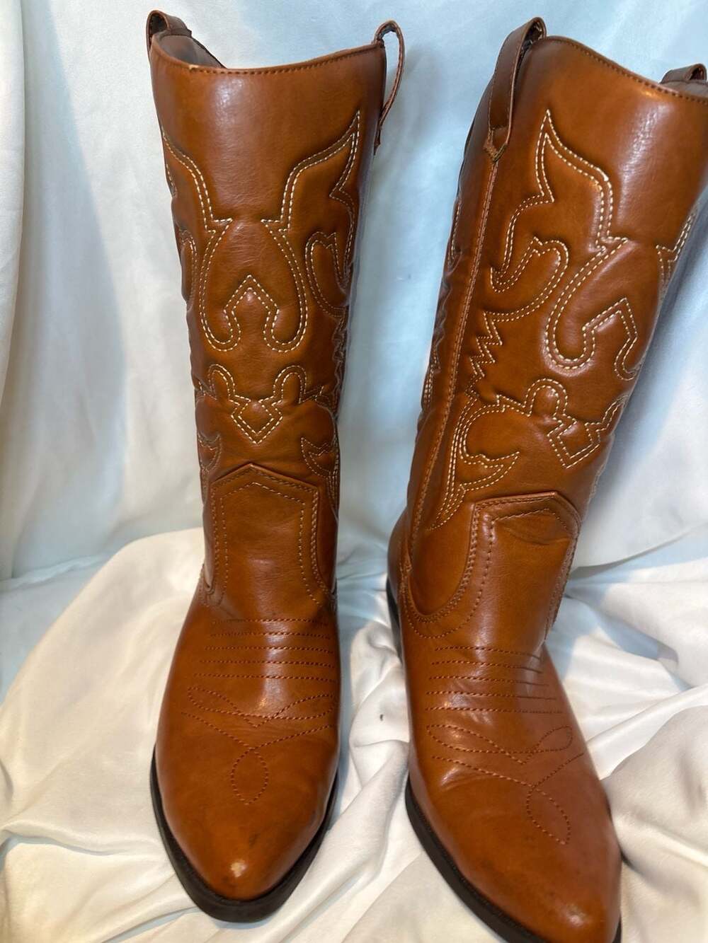 Soda Reno Cognac Tan Women's Western Cowboy Boots, Pointy Toe, Stitched Design